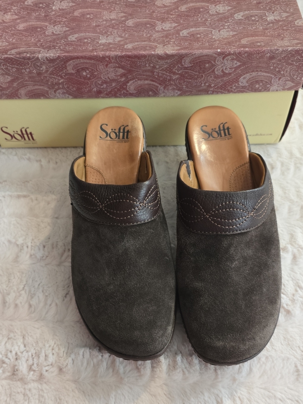 SOFFT Women's Brown Suede Slip-On Clog